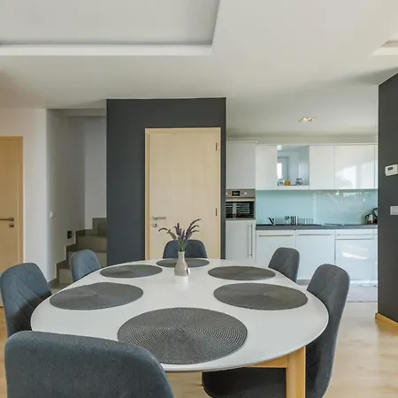 Bazalt Apartament Badacsonytomaj